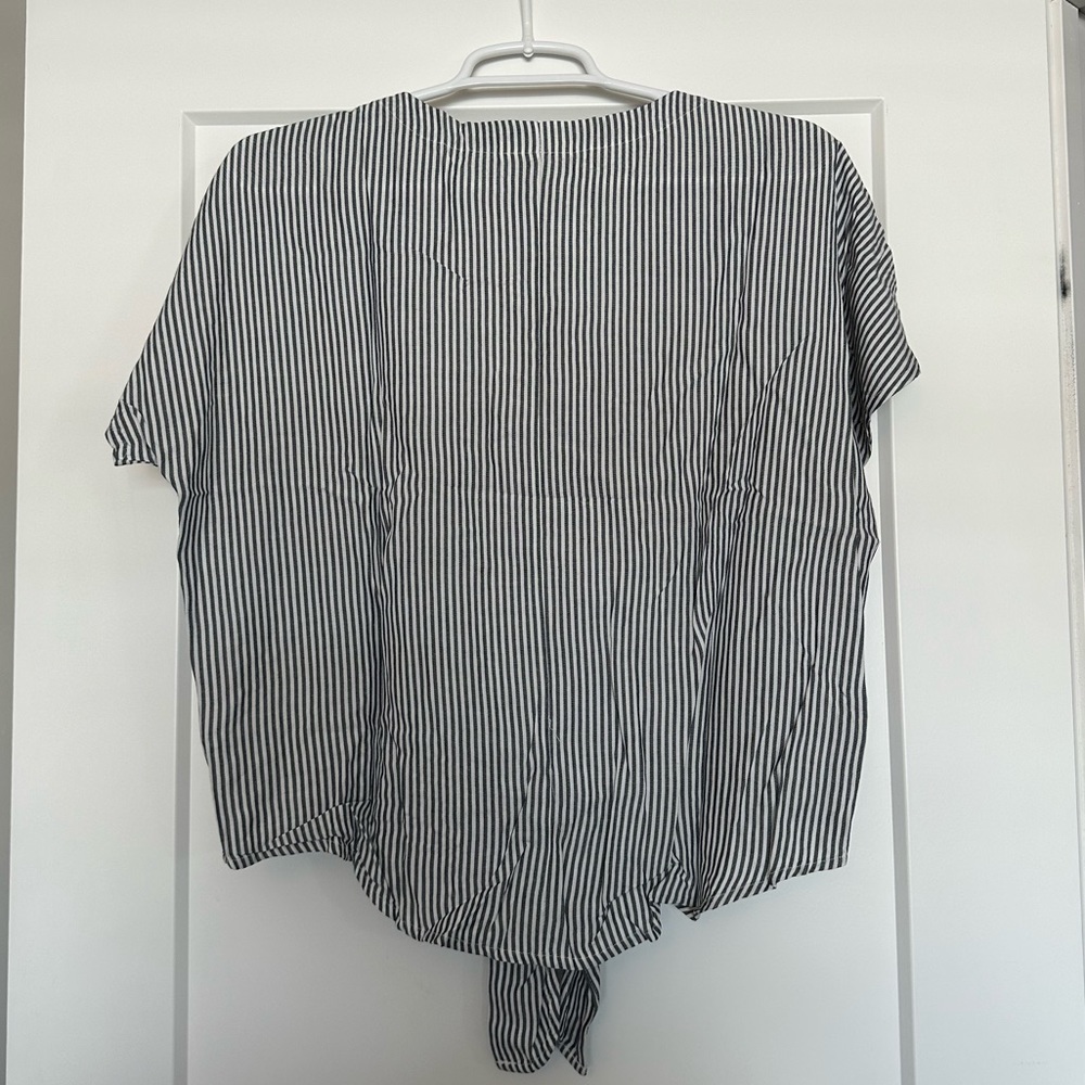 Target shirt - Picture 3 of 3